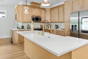 3215 AILEEN STREET, TAMPA, FL 33607 - MLS#MFRTB8503862