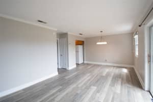 13725 JUNIPER BLOSSOM DRIVE, TAMPA, FL 33618 - MLS#MFRTB8503866