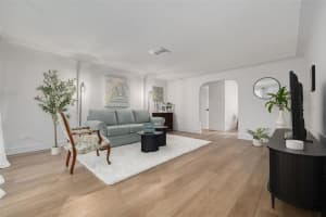 3850 52ND AVENUE, ST PETERSBURG, FL 33714 - MLS#MFRTB8503873