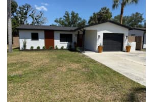 4427 Huntington St Ne, ST PETERSBURG