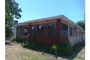 2040 22nd Ave S, ST PETERSBURG