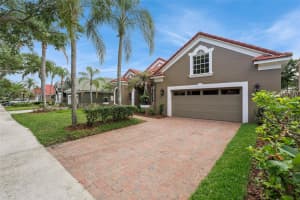 1867 VERDE WAY, ORLANDO, FL 32835 - MLS#MFRTB8503900