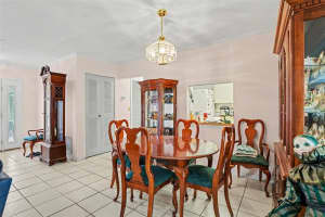 1703 NEW BEDFORD DRIVE, SUN CITY CENTER, FL 33573 - MLS#MFRTB8503927