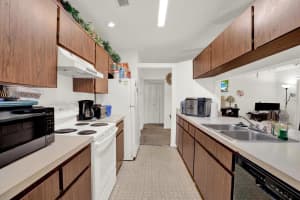 7502 GADSDEN DRIVE, TEMPLE TERRACE, FL 33637 - MLS#MFRTB8503982