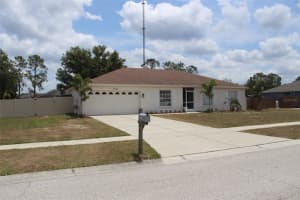 12124 COLONIAL ESTATES LANE, RIVERVIEW, FL 33579 - MLS#MFRTB8503996