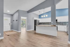 9735 CYPRESS SHADOW AVENUE, TAMPA, FL 33647 - MLS#MFRTB8504039