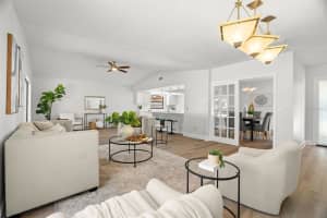 16104 COUNTRY CROSSING DR, TAMPA, FL 33624 - MLS#MFRTB8504104