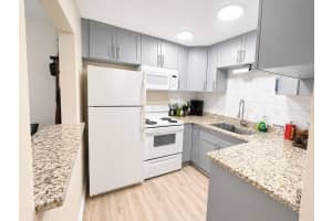 1320 MORELAND DRIVE, CLEARWATER, FL 33764 - MLS#MFRTB8504362