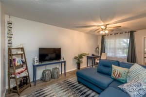 5 VISTA PALM LANE, VERO BEACH, FL 32962 - MLS#MFRTB8504439