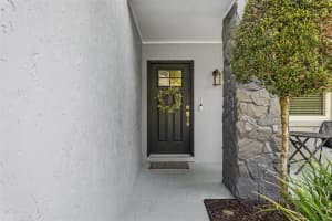2728 LAKEVILLE DRIVE, TAMPA, FL 33618 - MLS#MFRTB8504450