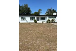 8704 N Renfrew Pl, TAMPA