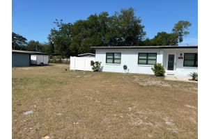 8704 RENFREW PLACE, TAMPA, FL 33604 - MLS#MFRTB8504539