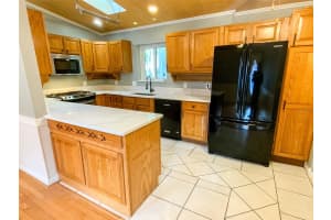 657 BROADWAY #B, DUNEDIN, FL 34698 - MLS#MFRTB8504565
