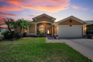 8202 Wild Oaks Cir, LARGO