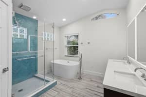 402 ERIE AVENUE, TAMPA, FL 33606 - MLS#MFRTB8504583