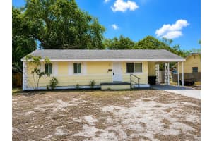 930 Alcazar Way S, ST PETERSBURG