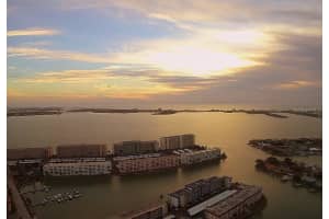 6075 SHORE BOULEVARD, GULFPORT, FL 33707 - MLS#MFRTB8504696