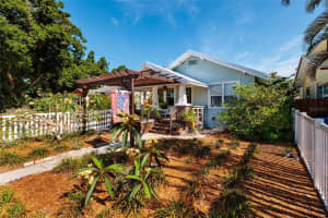 2557 16th Ave N, ST PETERSBURG