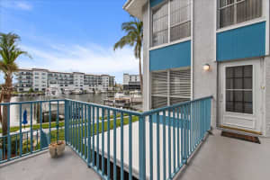 179 MEDALLION BOULEVARD, MADEIRA BEACH, FL 33708 - MLS#MFRTB8504778