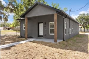 901 WARREN STREET, PLANT CITY, FL 33563 - MLS#MFRTB8504792
