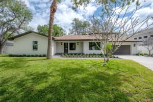 471 W Davis Blvd, TAMPA