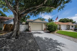 2907 WHISPERING DRIVE, LARGO, FL 33771 - MLS#MFRTB8504821