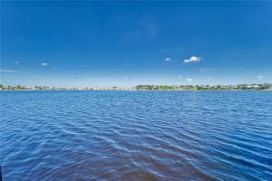5225 BRIGHTON SHORE DRIVE, APOLLO BEACH, FL 33572 - MLS#MFRTB8504884