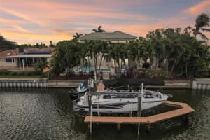 2032 MASSACHUSETTS AVENUE, ST PETERSBURG, FL 33703 - MLS#MFRTB8504902