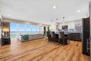 7200 SUNSHINE SKYWAY LANE, ST PETERSBURG, FL 33711 - MLS#MFRTB8504953