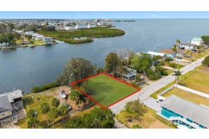 6646 SEAVIEW BOULEVARD, HUDSON, FL 34667 - MLS#MFRTB8504993