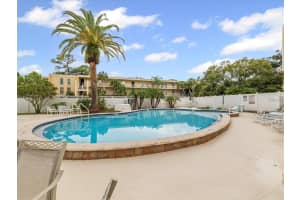 225 COUNTRY CLUB DRIVE, LARGO, FL 33771 - MLS#MFRTB8504995