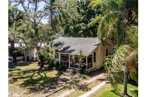 1045 MARINE STREET, CLEARWATER, FL 33755 - MLS#MFRTB8505043