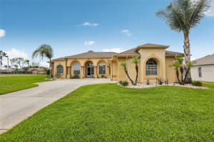 3542 Conifer Loop, SPRING HILL