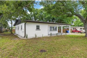 204 7TH AVENUE, RUSKIN, FL 33570 - MLS#MFRTB8505074