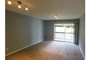 6314 NEWTOWN CIRCLE, TAMPA, FL 33615 - MLS#MFRTB8505107