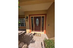 1690 MEADOW OAK LANE, TARPON SPRINGS, FL 34689 - MLS#MFRTB8505114