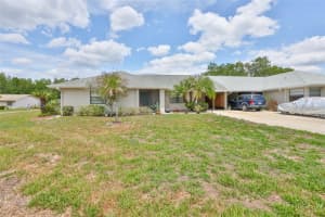 1741 Atrium Dr, SUN CITY CENTER