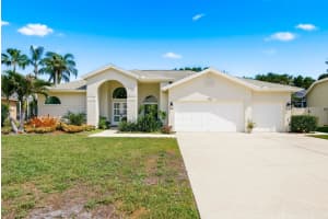 1796 Painted Bunting Cir, PALM HARBOR