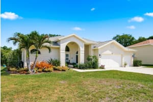 1796 PAINTED BUNTING CIRCLE, PALM HARBOR, FL 34683 - MLS#MFRTB8505275