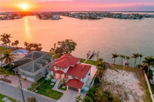 4 PARADISE LANE, TREASURE ISLAND, FL 33706 - MLS#MFRTB8505304