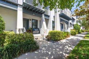 946 Highland Ave #8, DUNEDIN