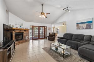 5127 NASHVILLE DRIVE, TAMPA, FL 33624 - MLS#MFRTB8505321