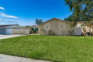 8806 OAK CIRCLE, TAMPA, FL 33615 - MLS#MFRTB8505340