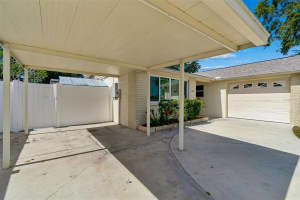 8806 OAK CIRCLE, TAMPA, FL 33615 - MLS#MFRTB8505340