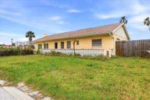 510 MARLYN WAY, MADEIRA BEACH, FL 33708 - MLS#MFRTB8505439
