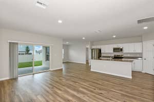 9252 ORCHARD PARK LANE, DADE CITY, FL 33525 - MLS#MFRTB8505454