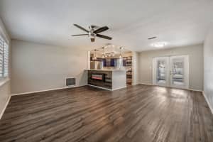 6735 23RD STREET, ST PETERSBURG, FL 33702 - MLS#MFRTB8505461