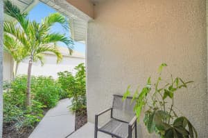 5282 NEIL DRIVE, ST PETERSBURG, FL 33714 - MLS#MFRTB8505469