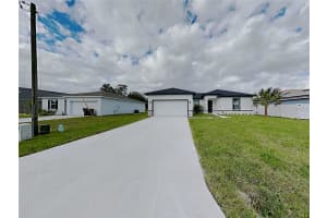354 Gardenia Ct, KISSIMMEE