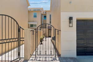 487 PINELLAS BAYWAY S #207, ST PETERSBURG, FL 33715 - MLS#MFRTB8505494